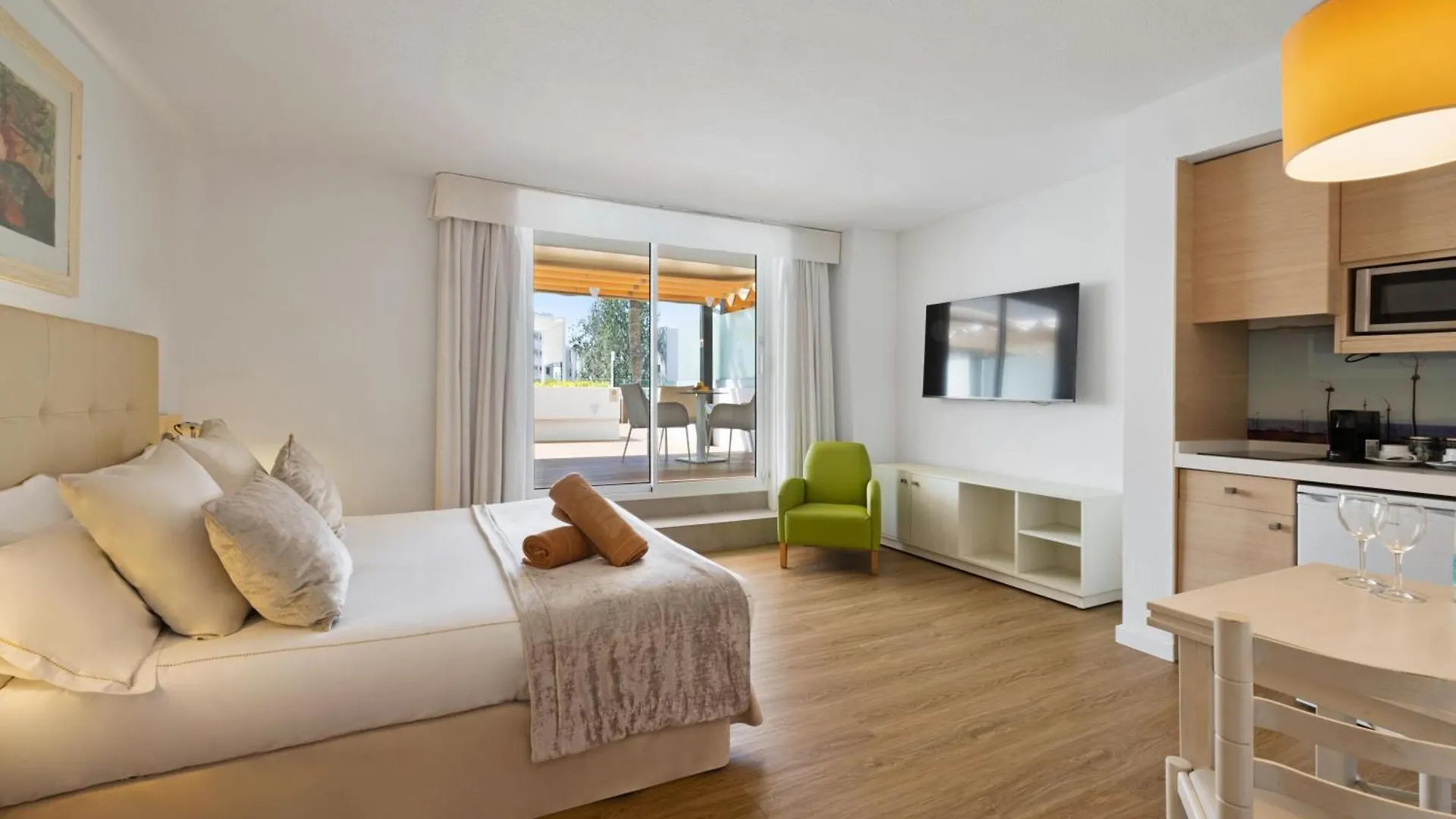 ****  Viva Sunrise Aparthotel Port de Alcudia  Spain